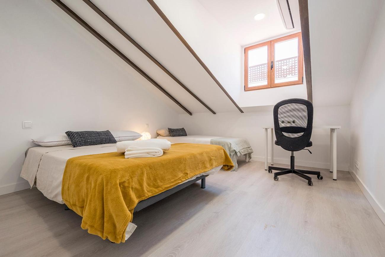 Exclusivo Atico Con Terraza En Plaza Mayor Madrid Extérieur photo